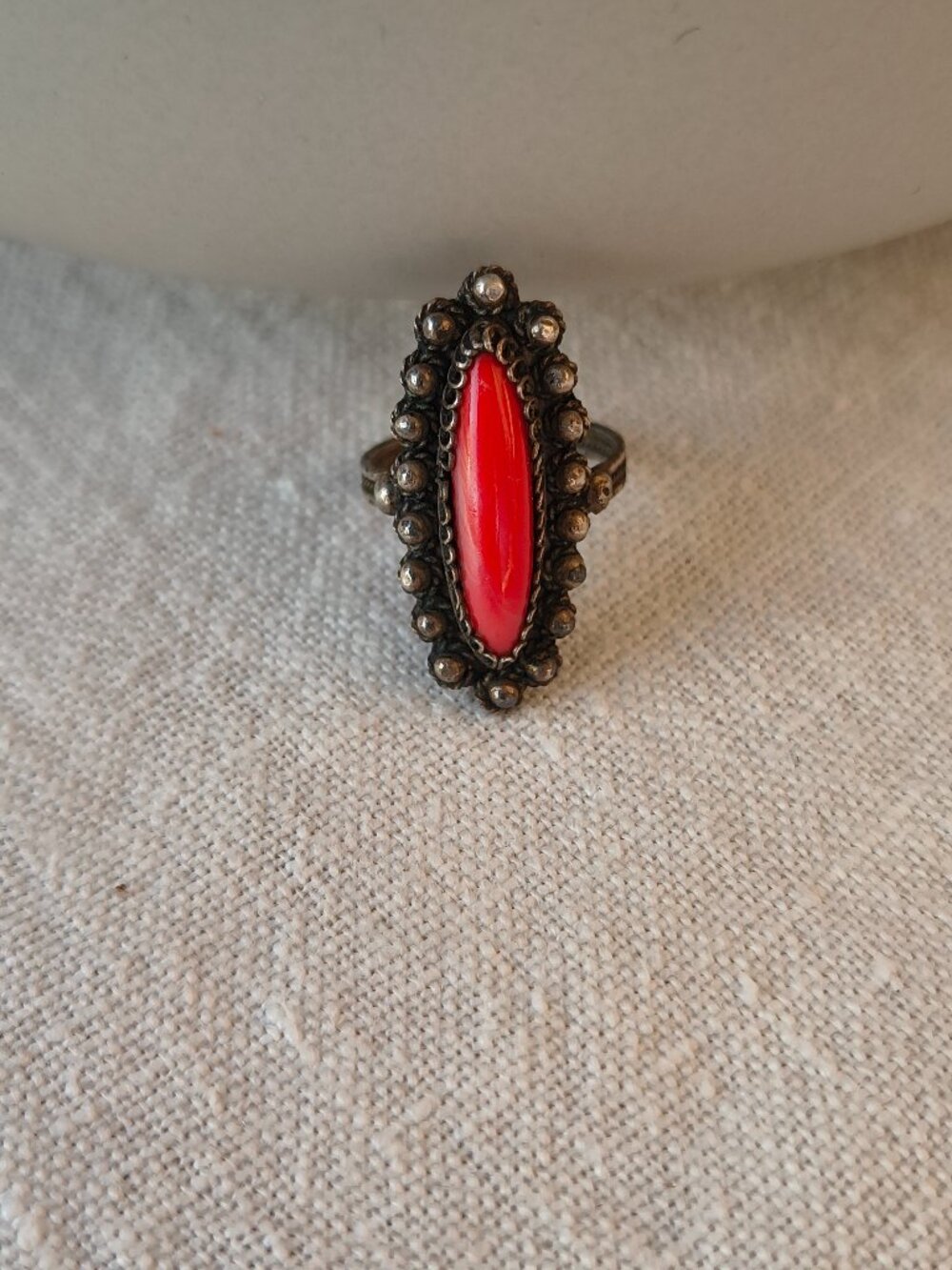 ✨ Authentic Vintage ✨ Red Marquise Stone Ring Silver-Tone Filigree Beaded Boho - Picture 3 of 10